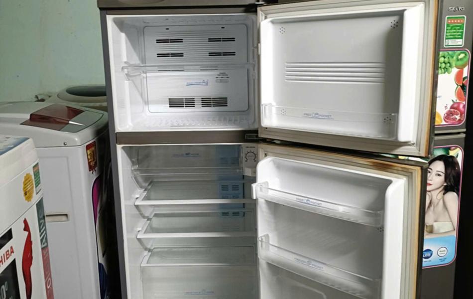tủ lạnh sanyo 190l