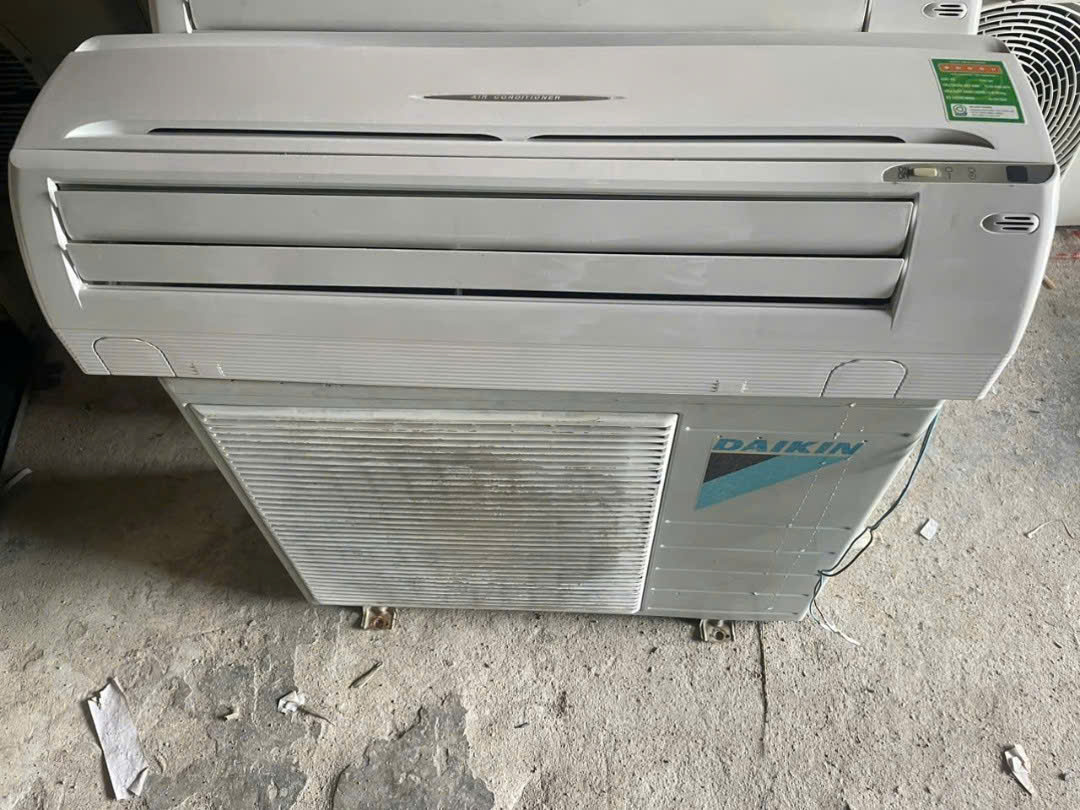 mua bán máy lạnh hóc môn